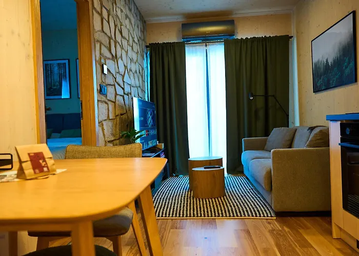 1-Bedroom Apartment Adam With Free Parking